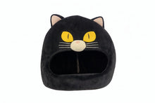 Höhle schwarze Katze mit Katzengesicht und Ohren