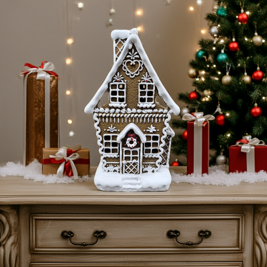 Lebkuchenhaus weihnachtlich mit Licht